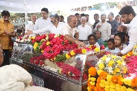 Celebs pay their last respects to Taraka Ratna